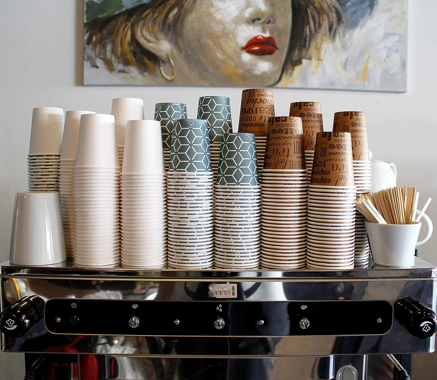 Vasos de papel Caramont de 7 oz con agitadores de madera, ecológicos y desechables, resistentes al calor, para bebidas frías y calientes en cartón de calidad, ideales para café, té, cumpleaños, etc. - 100 