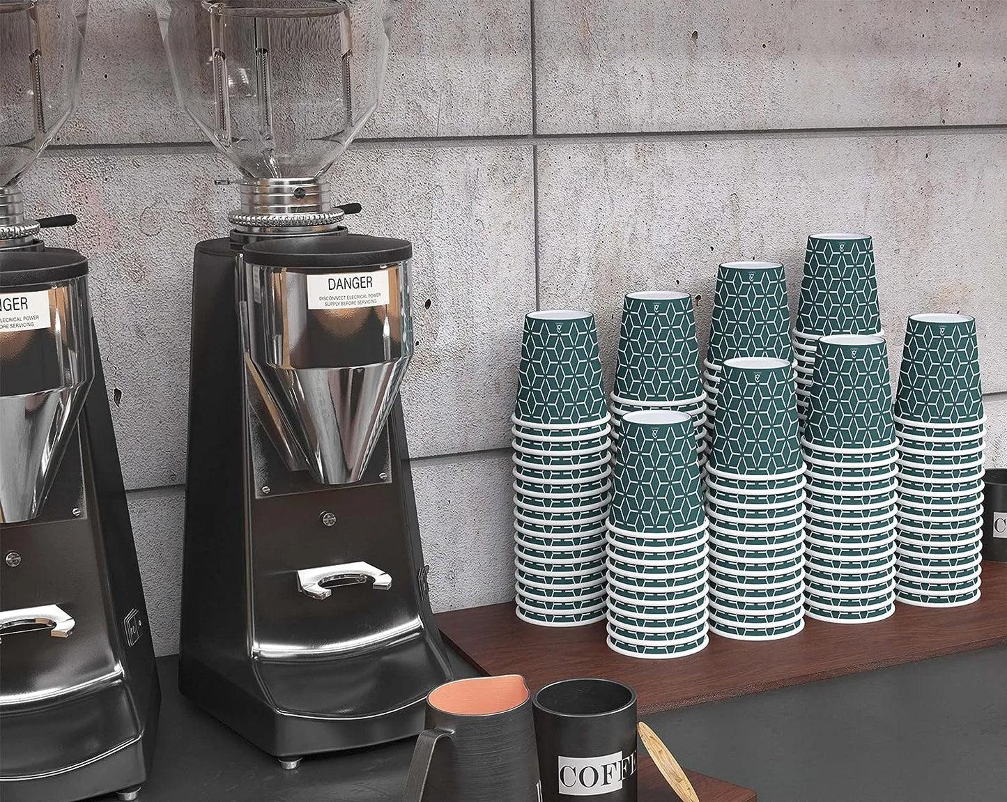 Caramont,7 Oz Gobelets en Carton avec Agitateurs en Bois,Écologique et Jetables,Résistant à la Chaleur,pour la Boisson Froide et Chaude en Carton de Qualité,Ideal pour Café,Thé,Anniversaire,etc -400